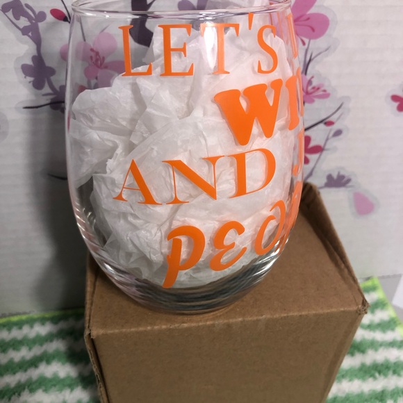 2-New-WINE GLASS1-WINOS Women in need of sanity & 1-LETSDrinkWineandJudgePeople - Picture 8 of 9